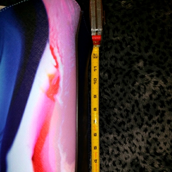 Calvin Klein Purse - Picture 4 of 10